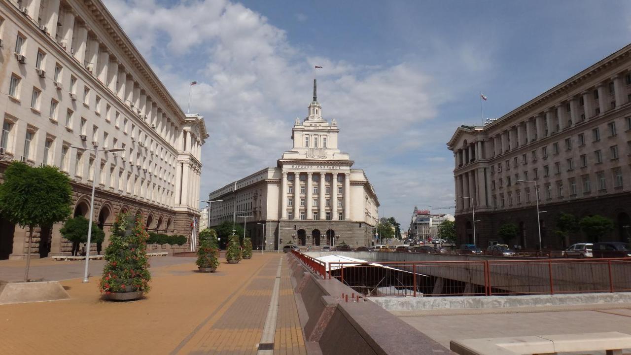 Bright And Newly Refurbished Apartment Near Center Sofia Exterior photo